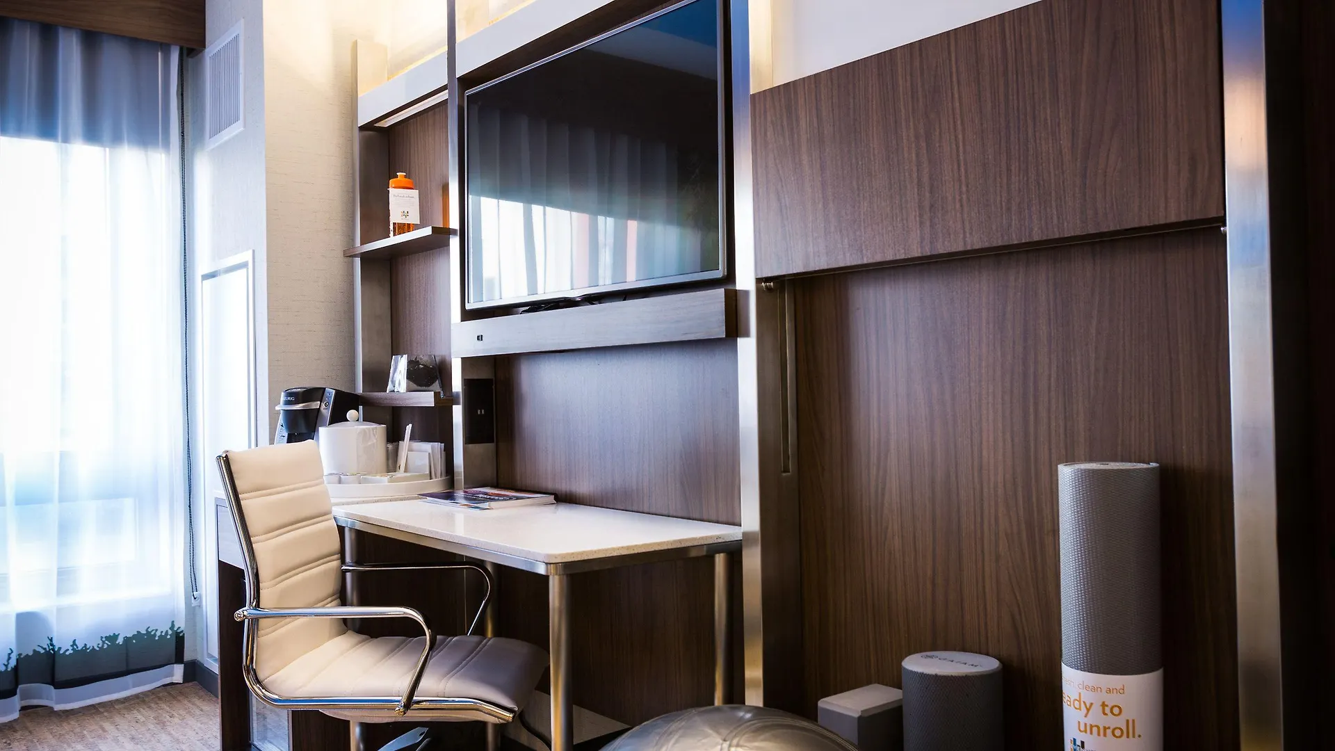 9 Top-Rated Business Hotels in Midtown East, New York