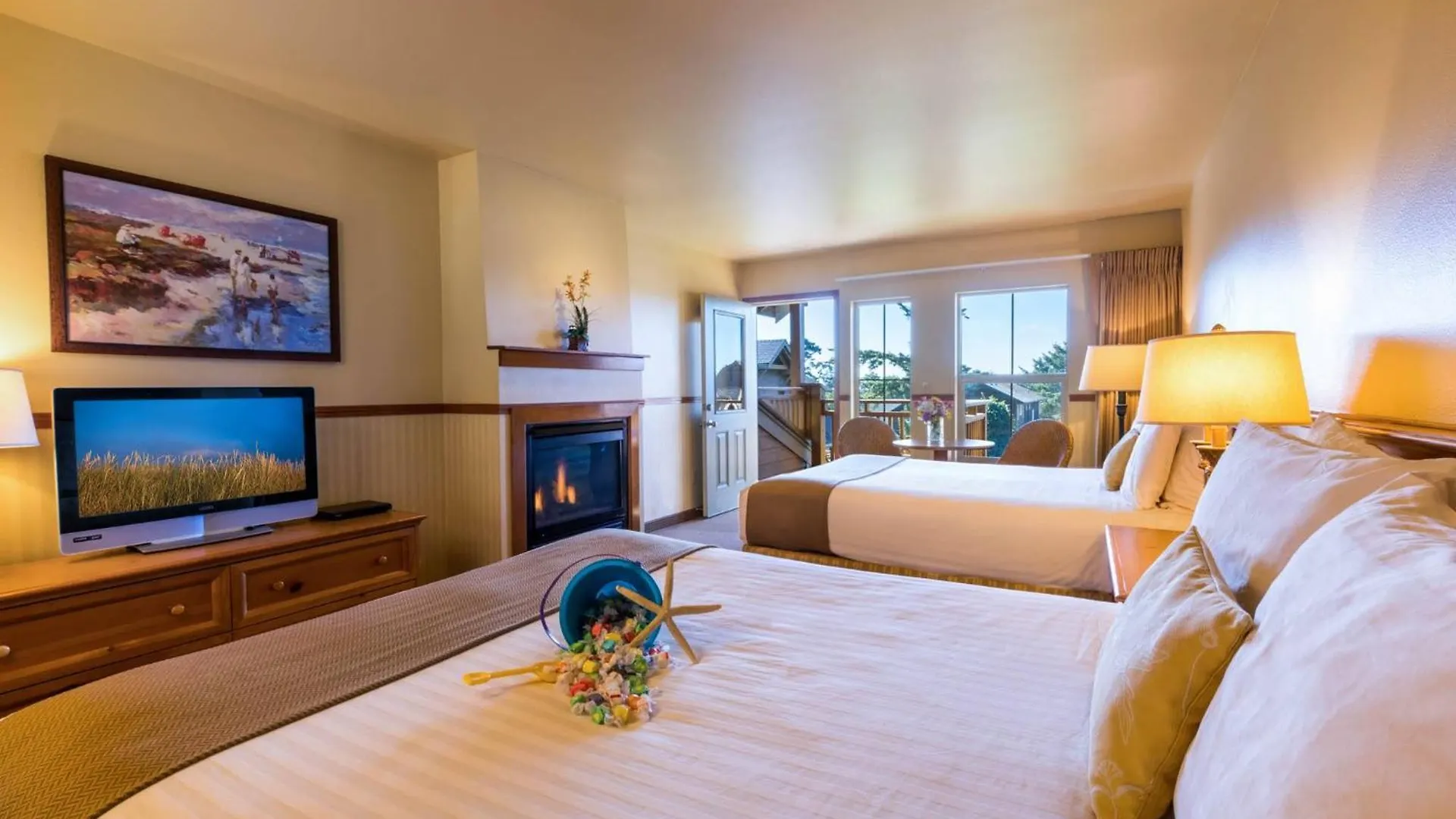 6 Romantic Hotels Near Ecola State Park Worth Booking