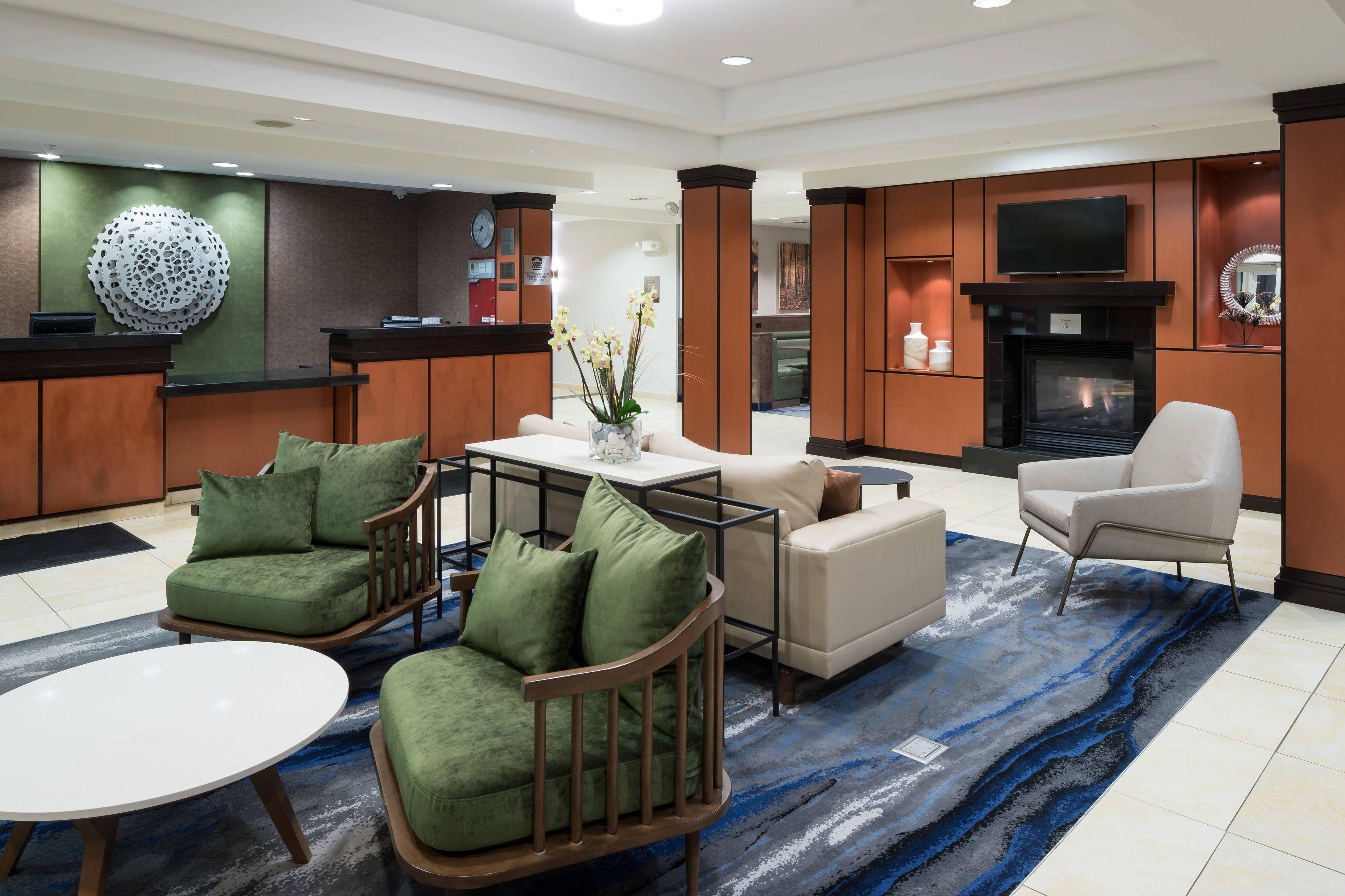 5 Smart Business Hotels Near 75th & Metcalf Worth Booking