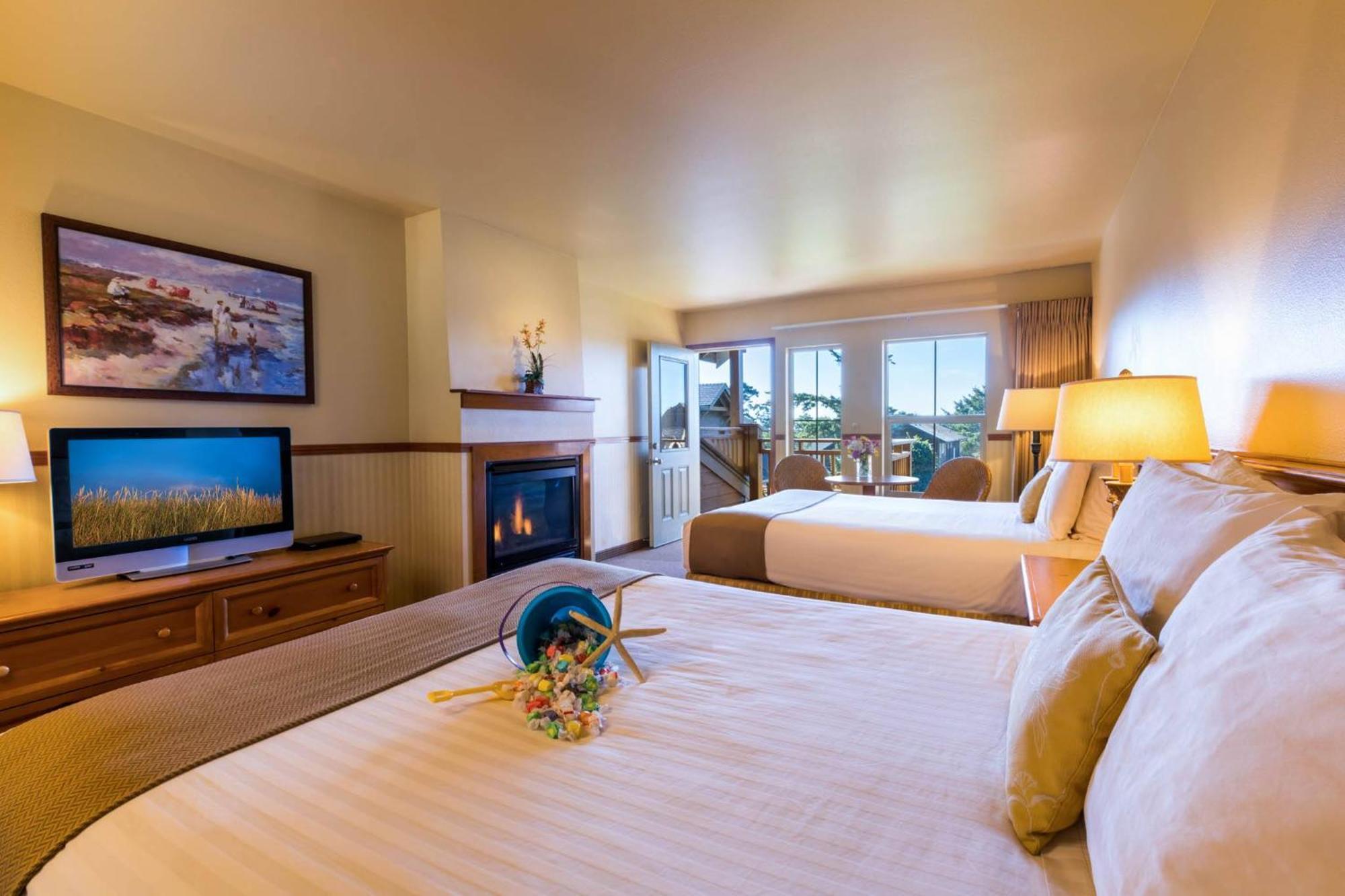 6 Romantic Hotels Near Ecola State Park Worth Booking